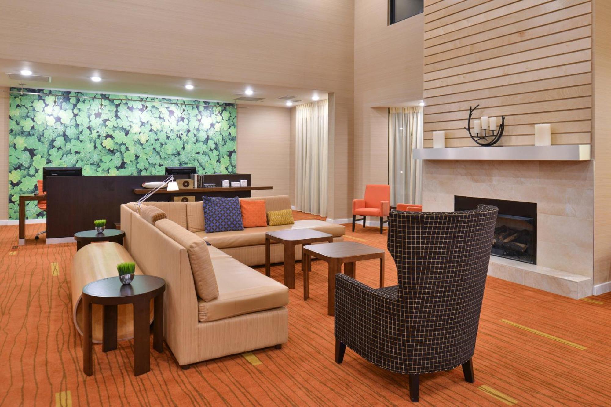 Courtyard By Marriott Decatur Hotel Eksteriør billede